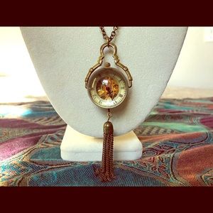 🕰Gold Roman Numeral Magnified Clock Necklace🕰